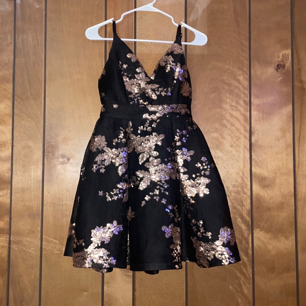 Old homecoming dress! Worn once, excellent condition!